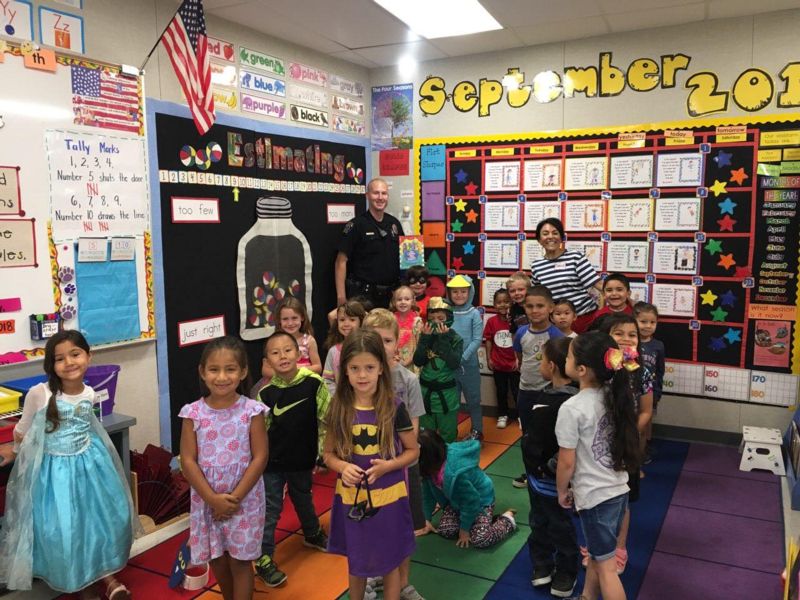 Photo of guest reader with students